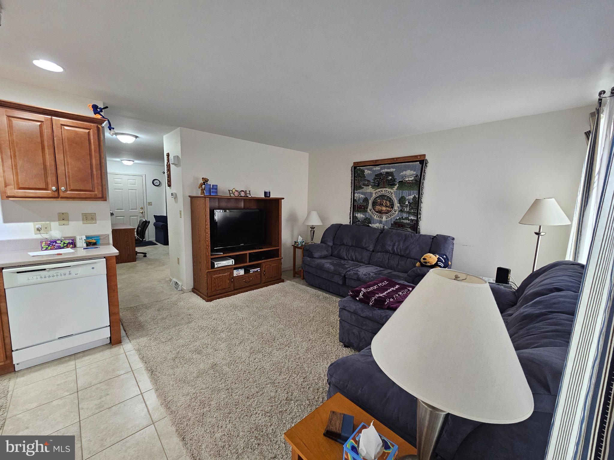 INDEPENDENCE PLACE - Residential