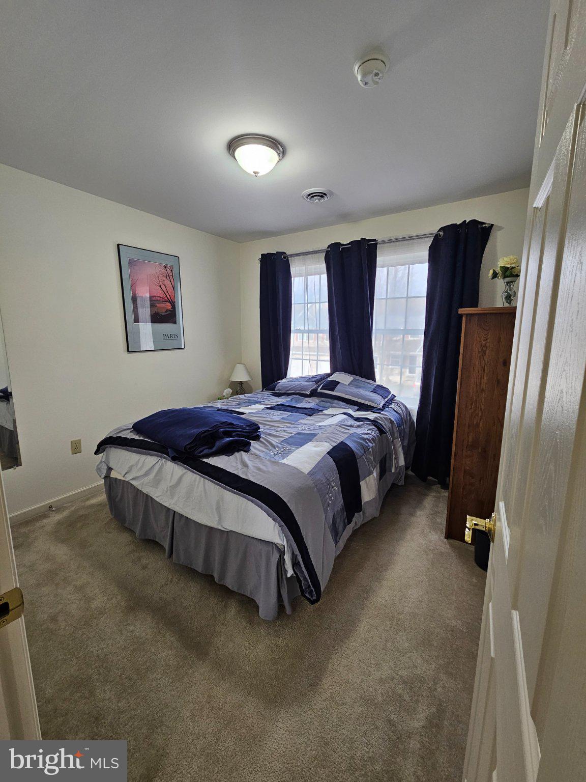 INDEPENDENCE PLACE - Residential