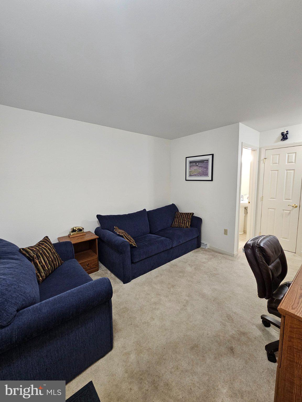 INDEPENDENCE PLACE - Residential