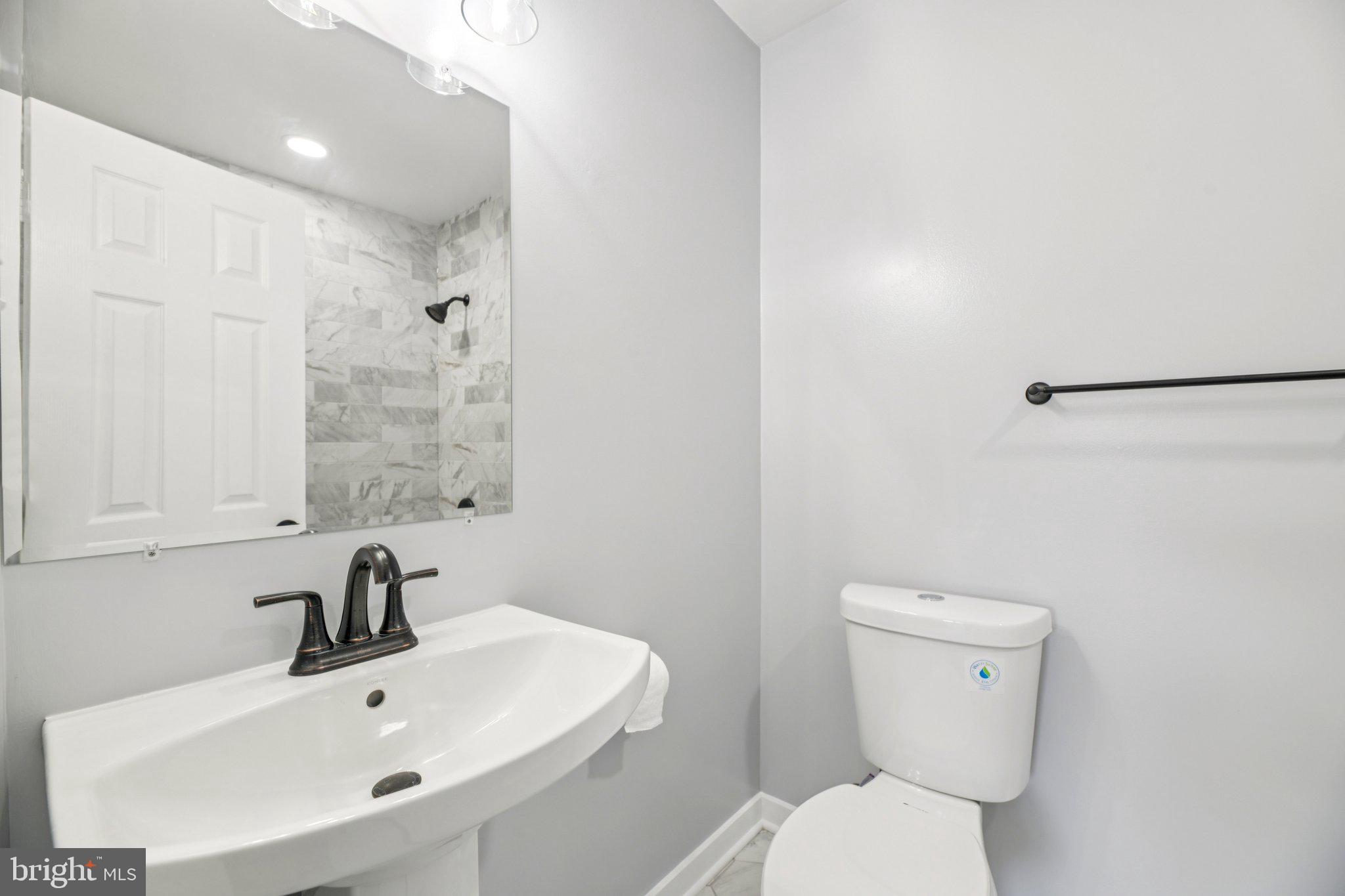 WESTLAKE VILLAGE - Residential