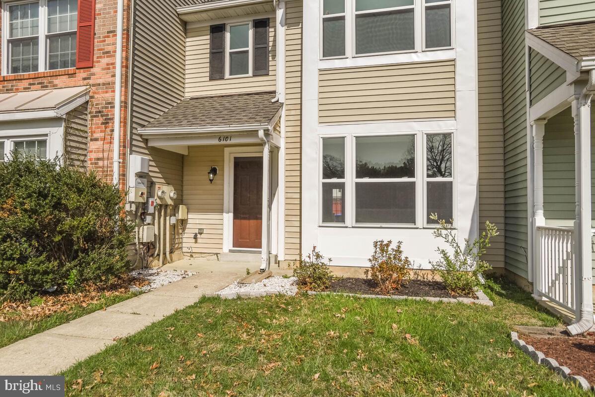 WESTLAKE VILLAGE - Residential