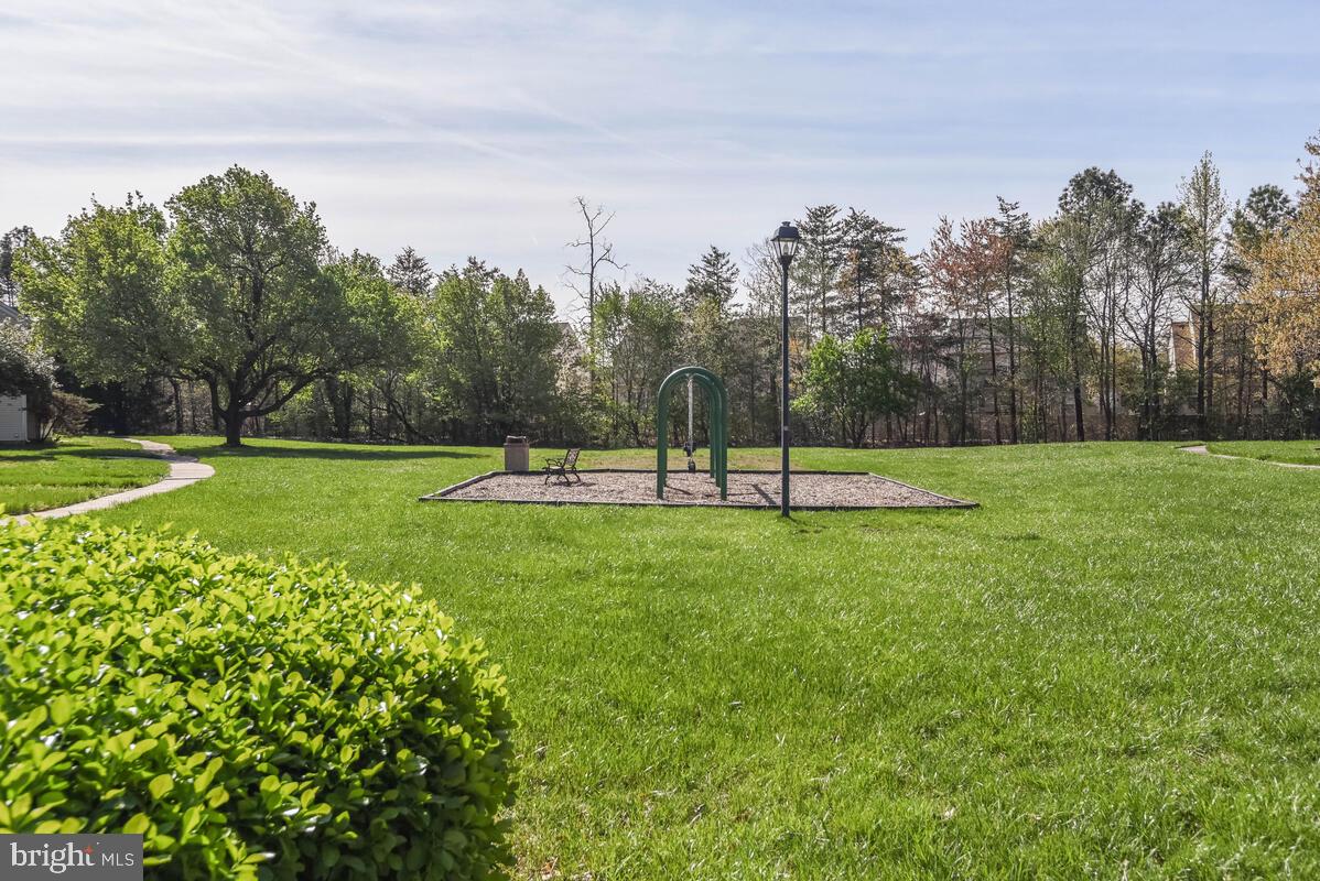 WESTLAKE VILLAGE - Residential