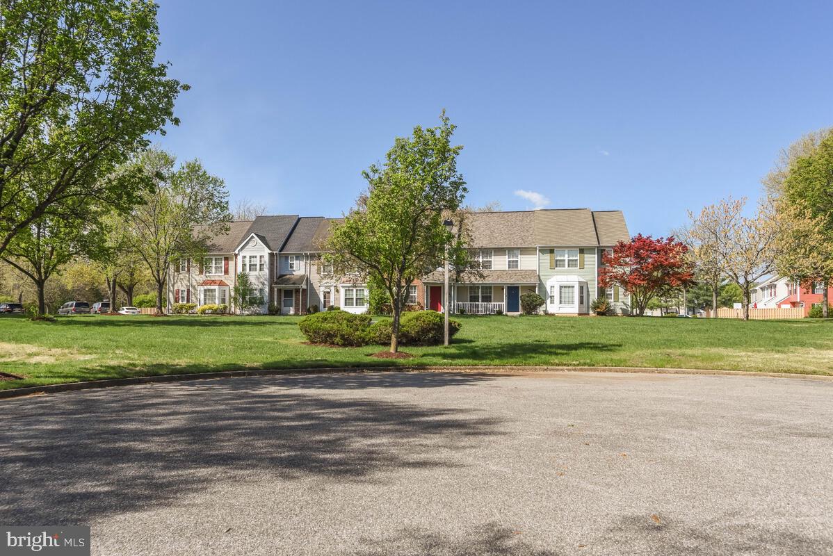 WESTLAKE VILLAGE - Residential