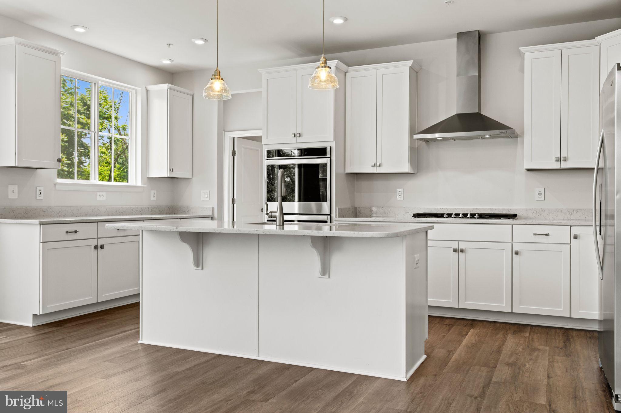 TALLYN RIDGE - Residential