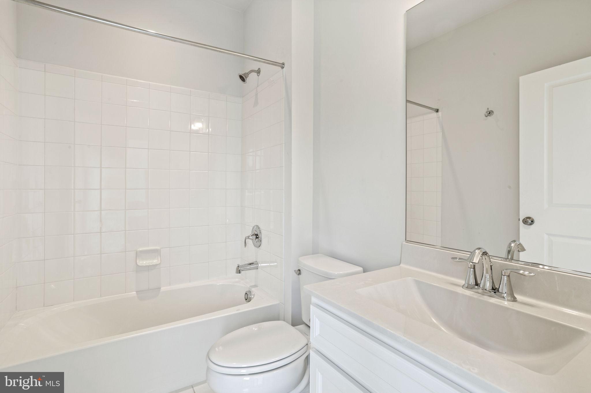 TALLYN RIDGE - Residential