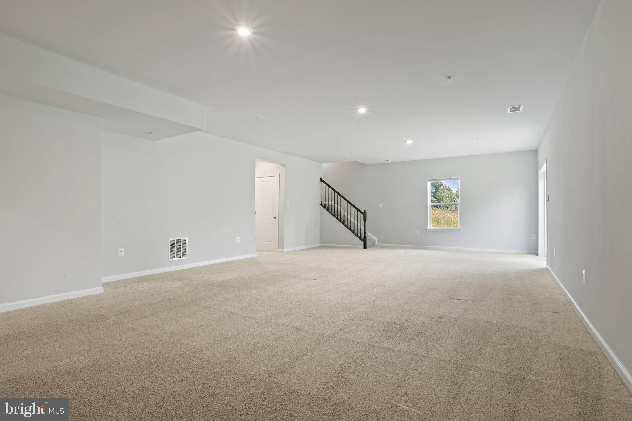 TALLYN RIDGE - Residential