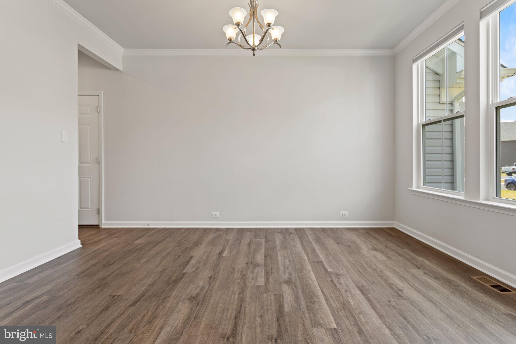 TALLYN RIDGE - Residential