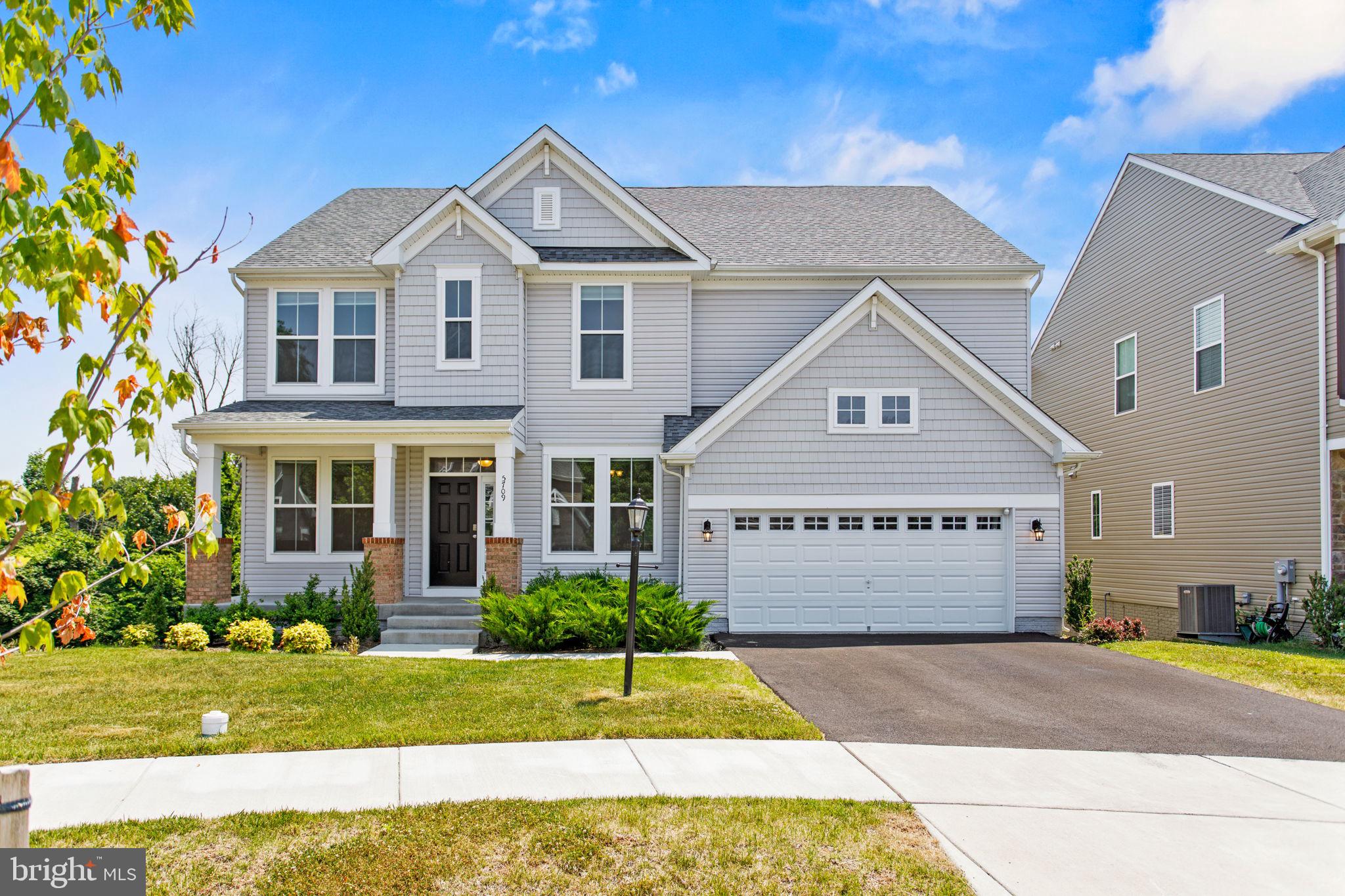 TALLYN RIDGE - Residential