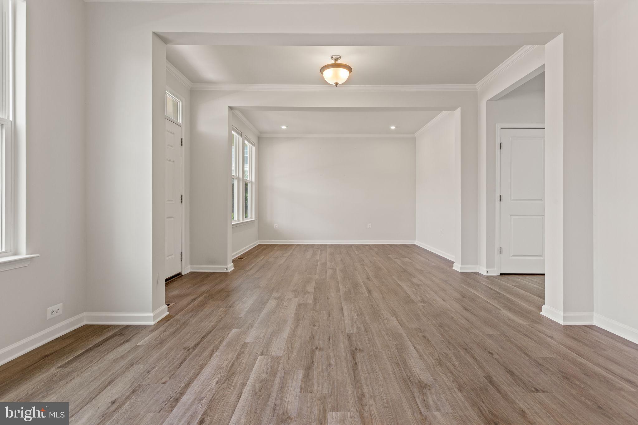 TALLYN RIDGE - Residential