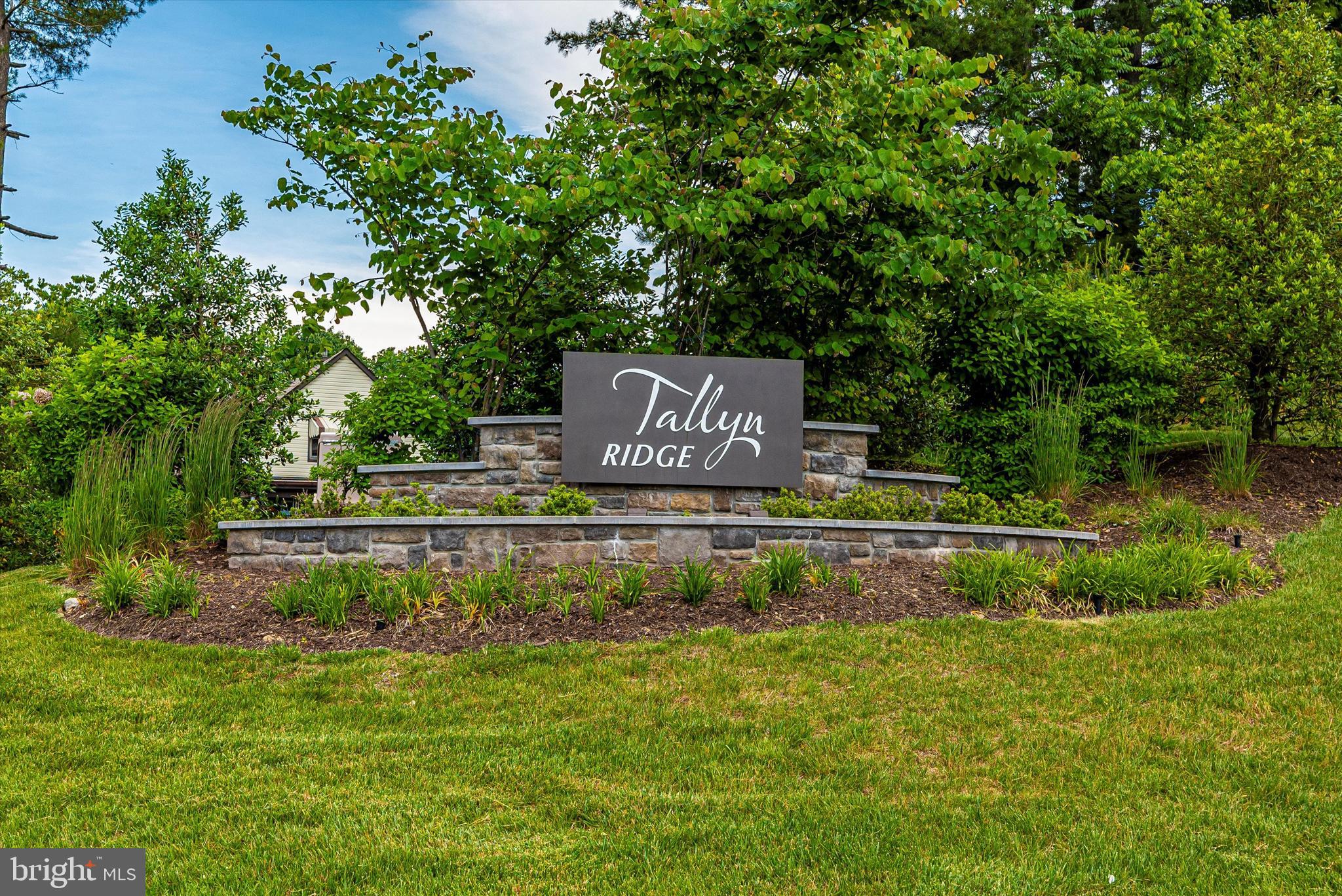 TALLYN RIDGE - Residential