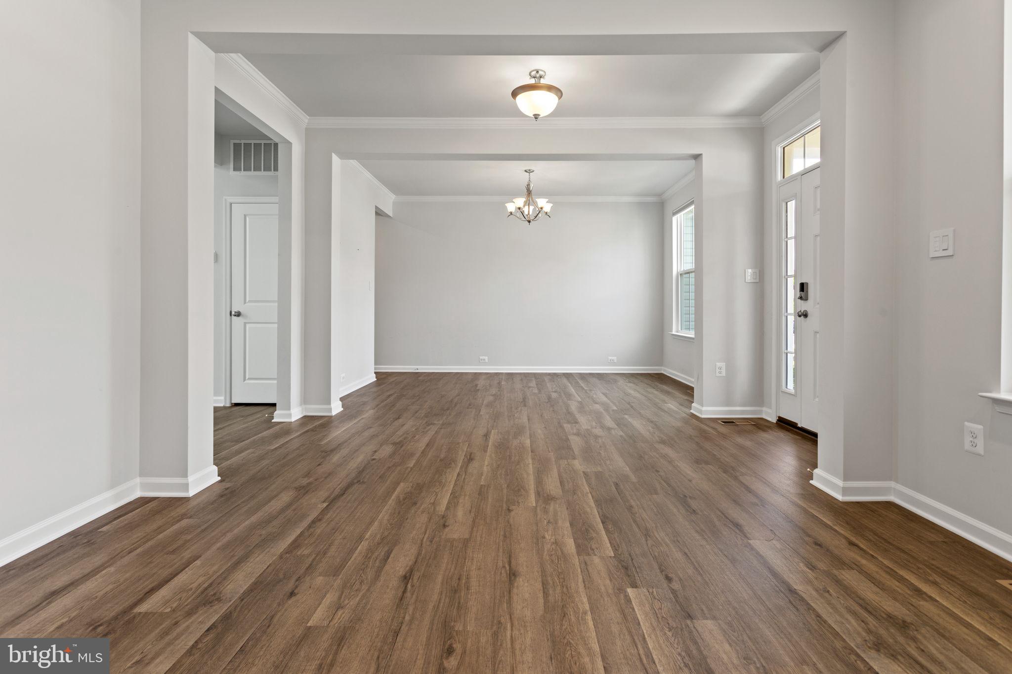 TALLYN RIDGE - Residential