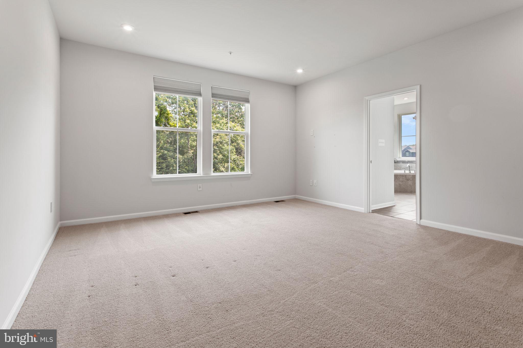 TALLYN RIDGE - Residential