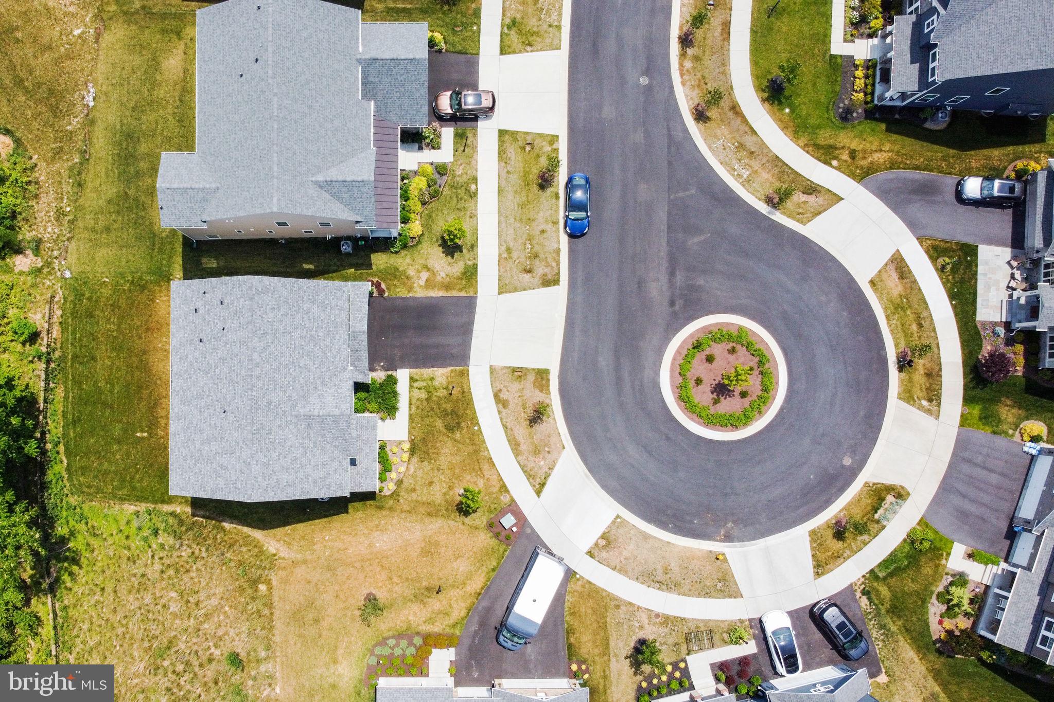 TALLYN RIDGE - Residential