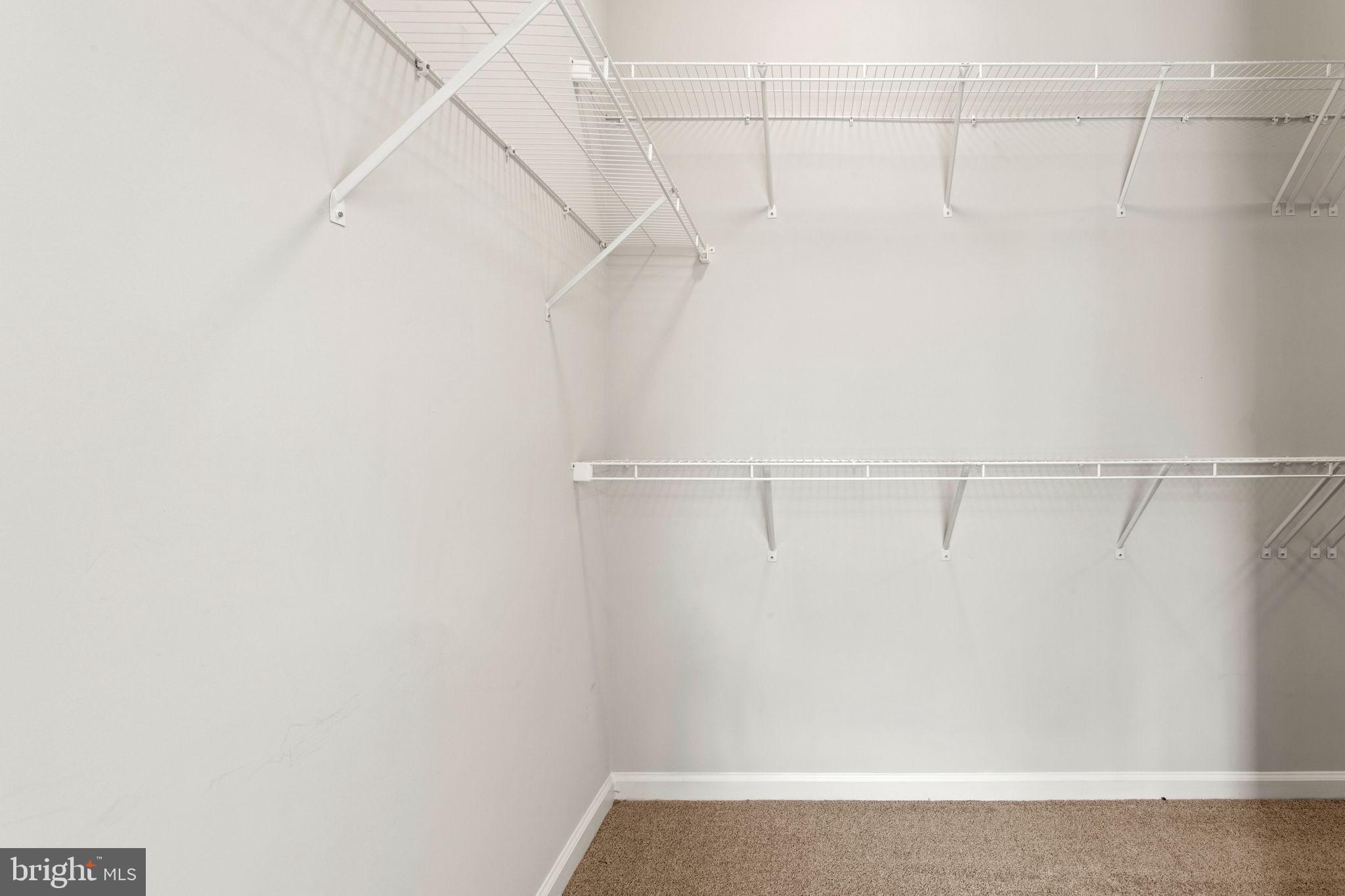 TALLYN RIDGE - Residential