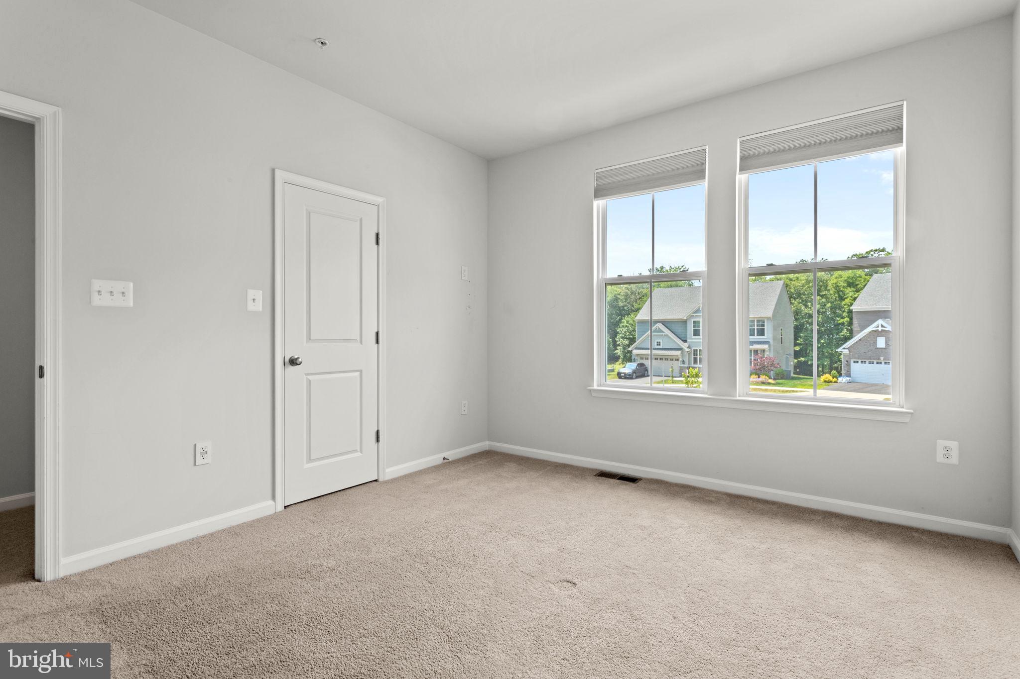 TALLYN RIDGE - Residential