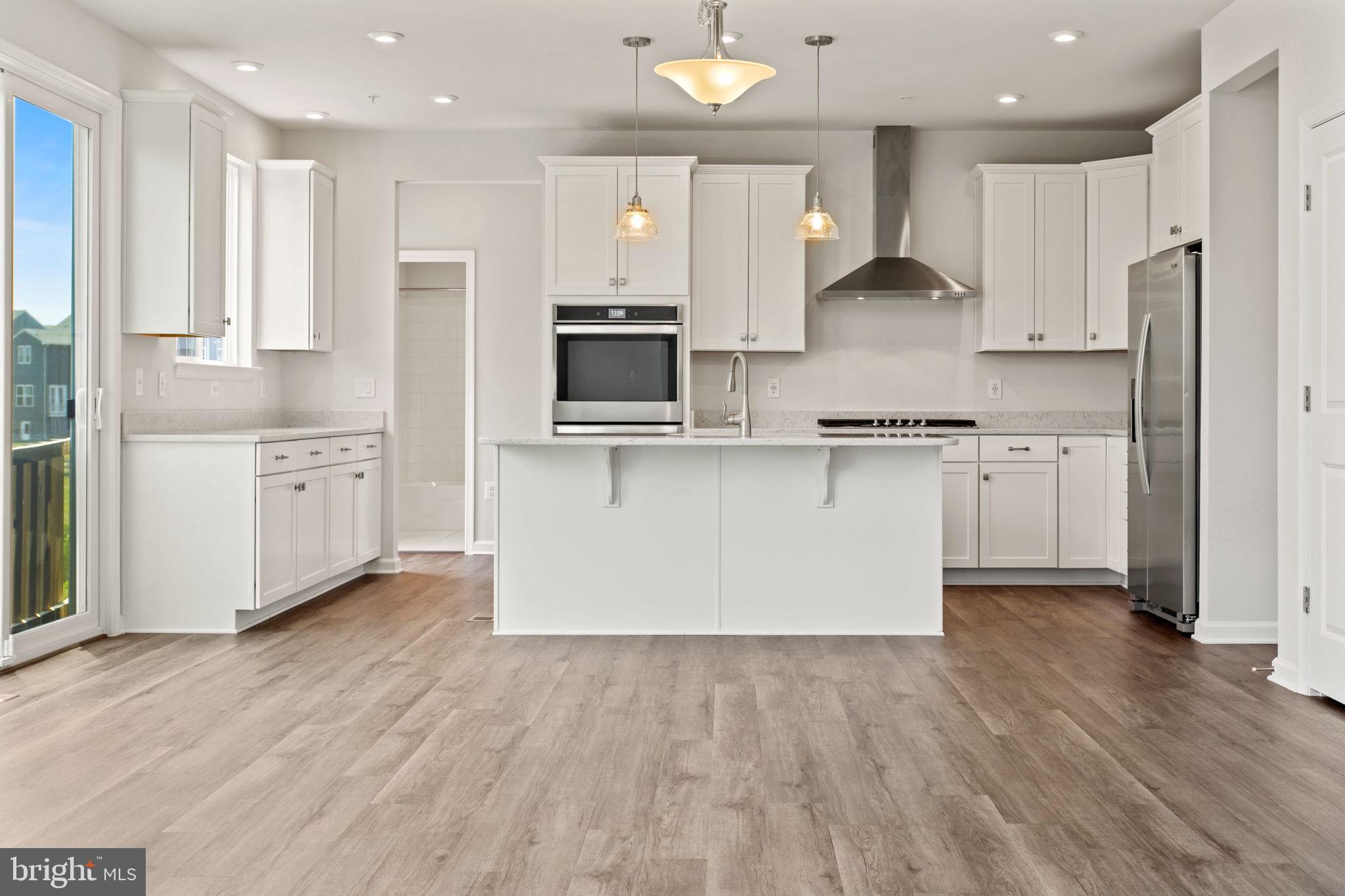 TALLYN RIDGE - Residential