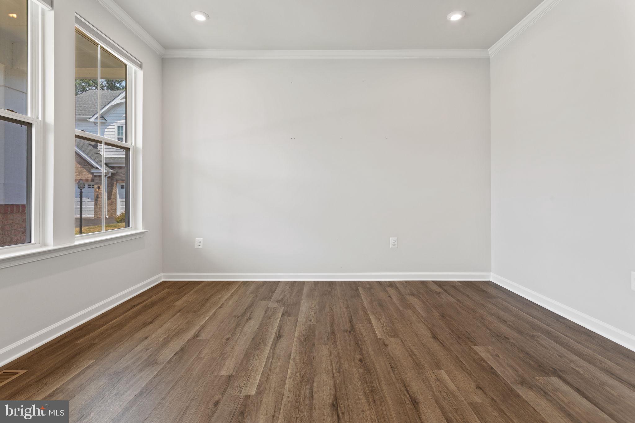 TALLYN RIDGE - Residential