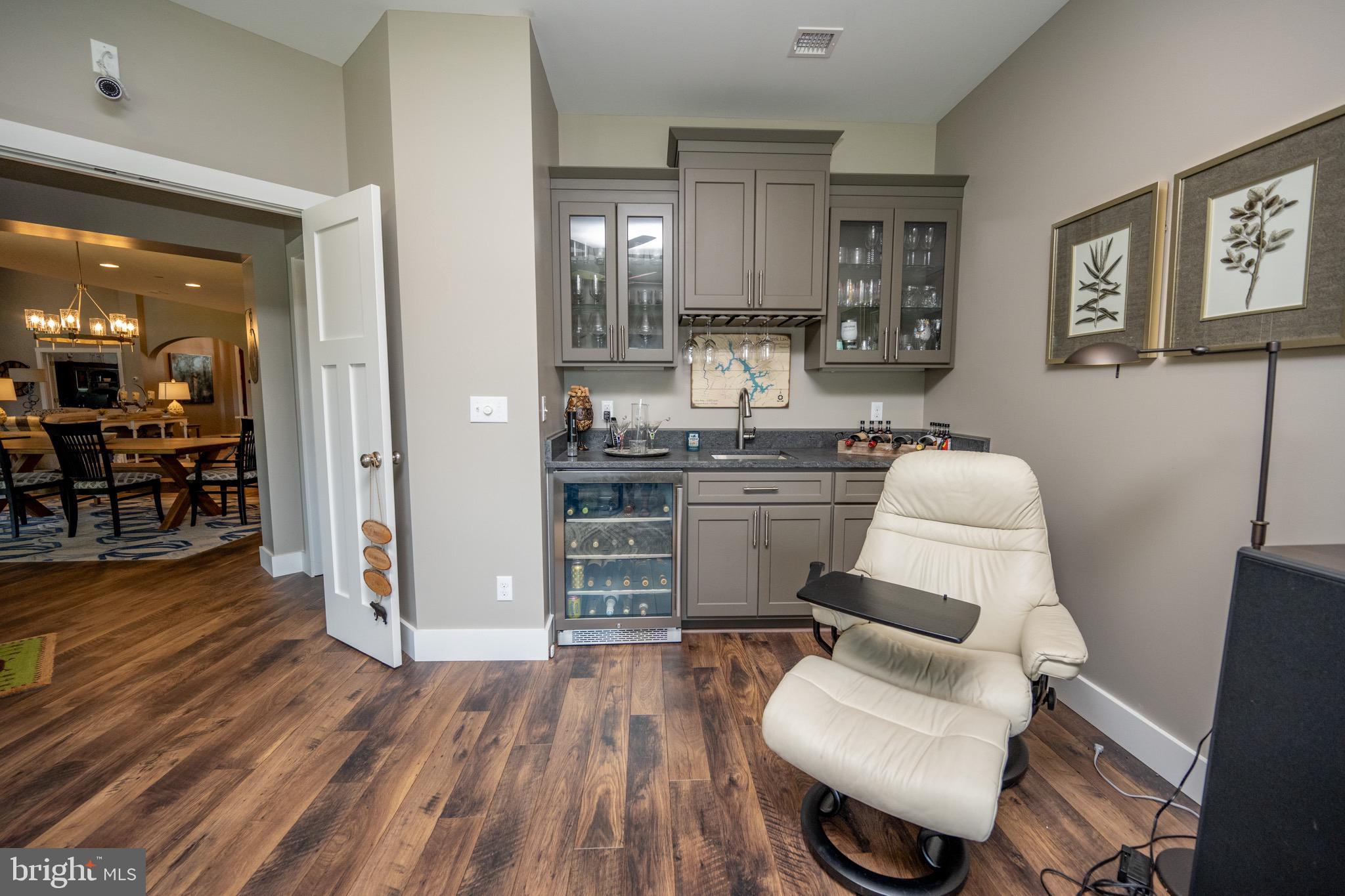 THE RESERVE AT HOLY CROSS - Residential