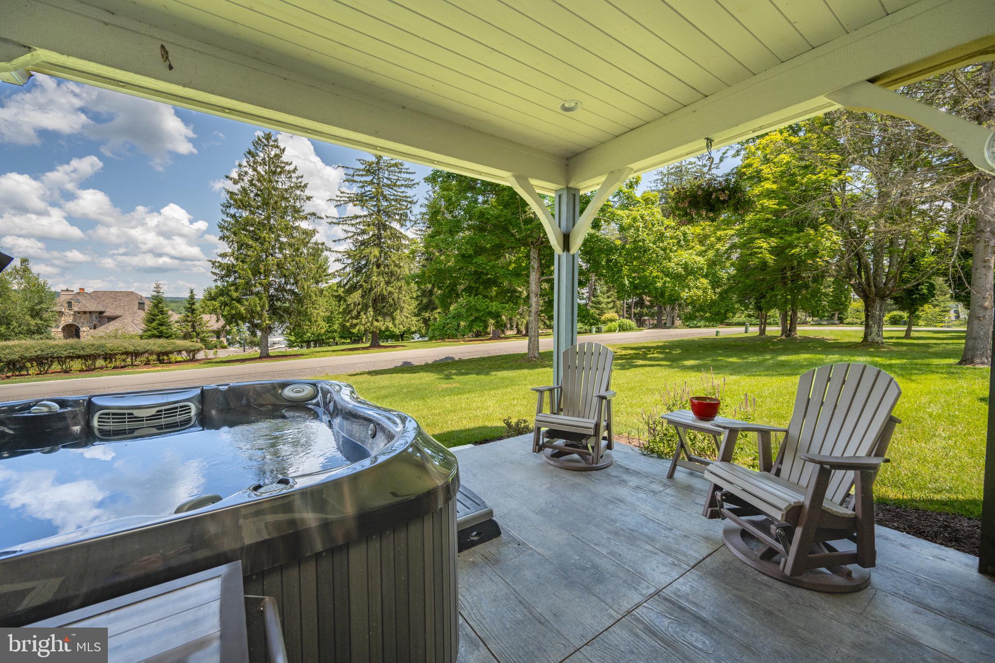 THE RESERVE AT HOLY CROSS - Residential