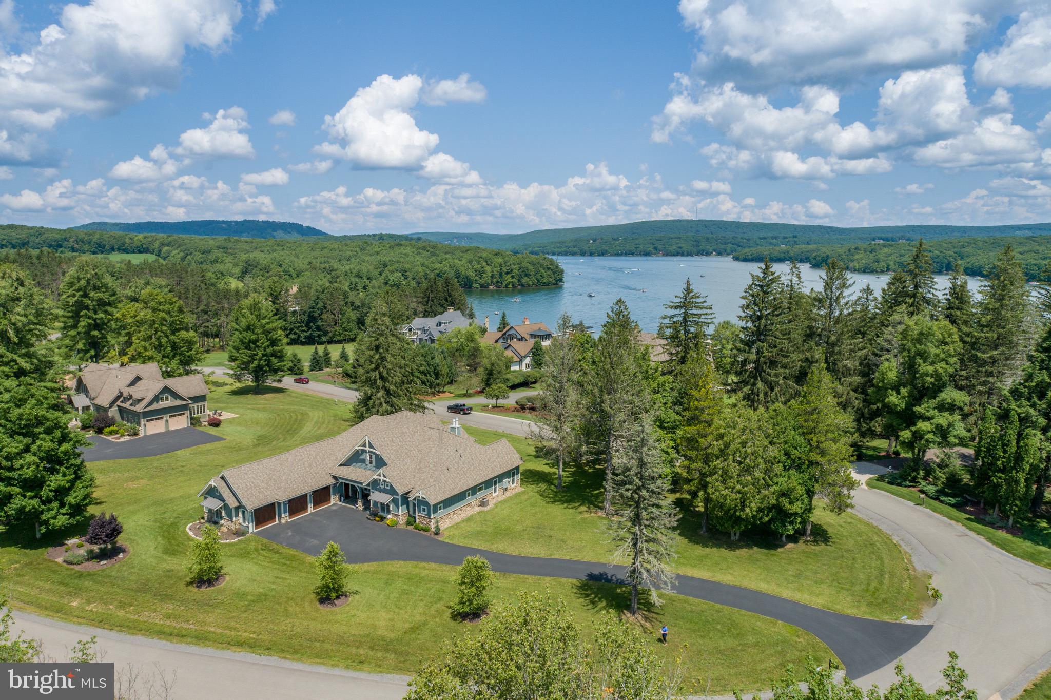 THE RESERVE AT HOLY CROSS - Residential