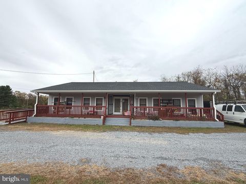 6468 CHARLES TOWN ROAD KEARNEYSVILLE WV 25430