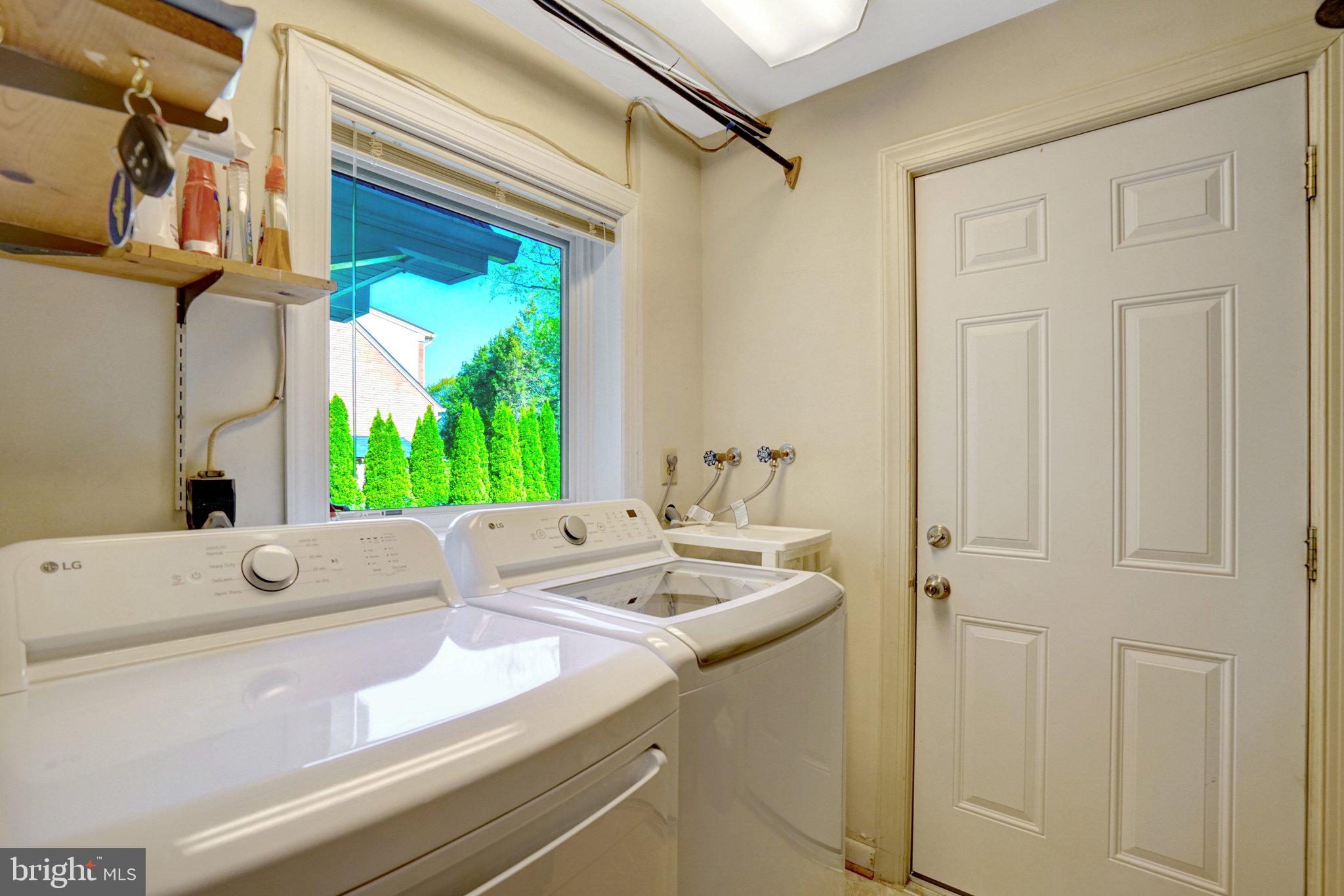 EL NIDO ESTATES - Residential