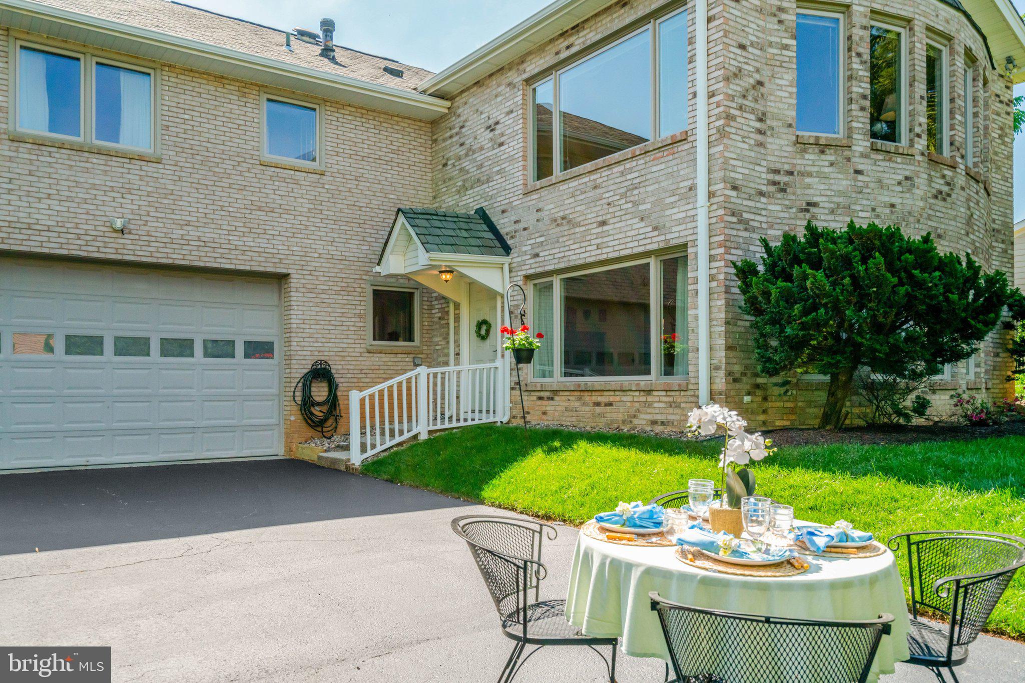 EL NIDO ESTATES - Residential