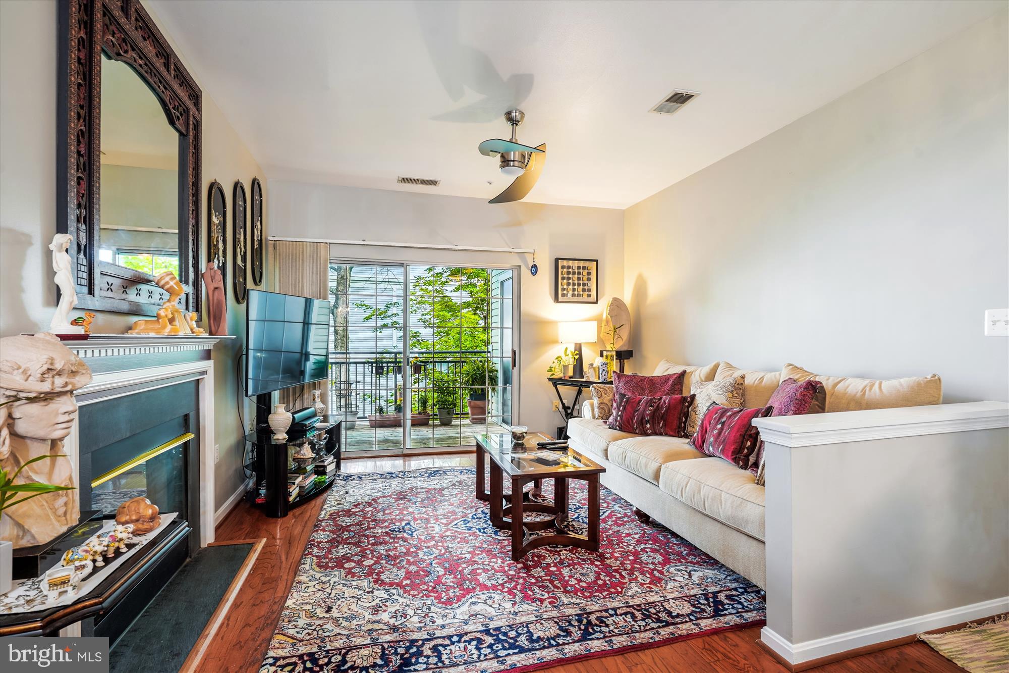 4129 FOUNTAINSIDE LANE 202