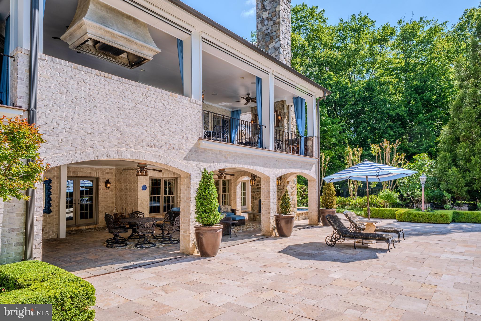 40935 GRENATA PRESERVE PLACE