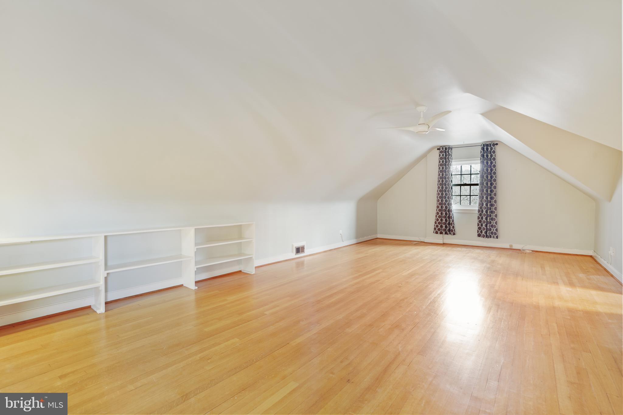 CHALFONTE - Residential