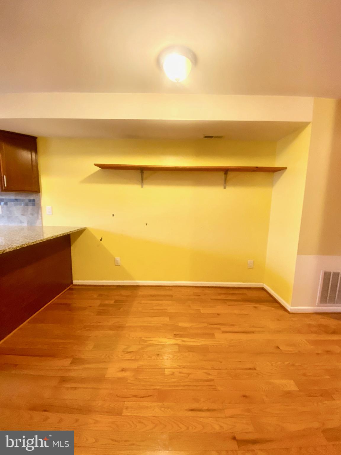 WASHINGTON VILLAGE - Residential