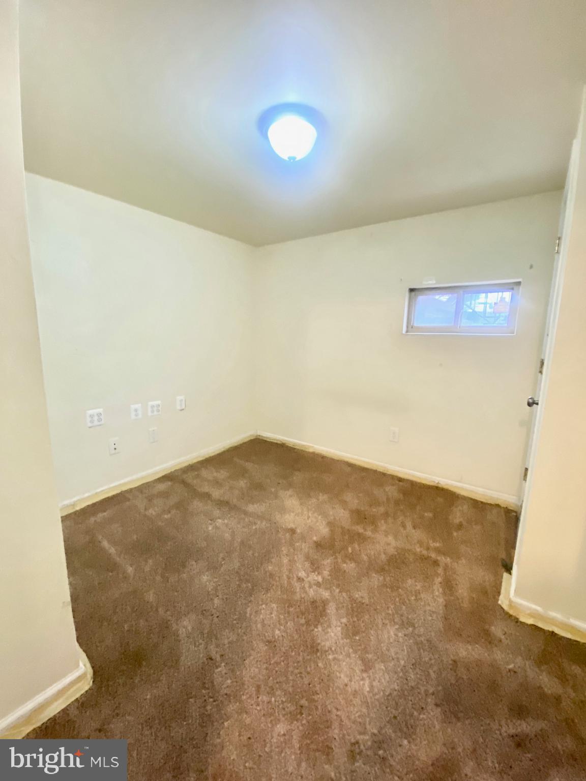 WASHINGTON VILLAGE - Residential