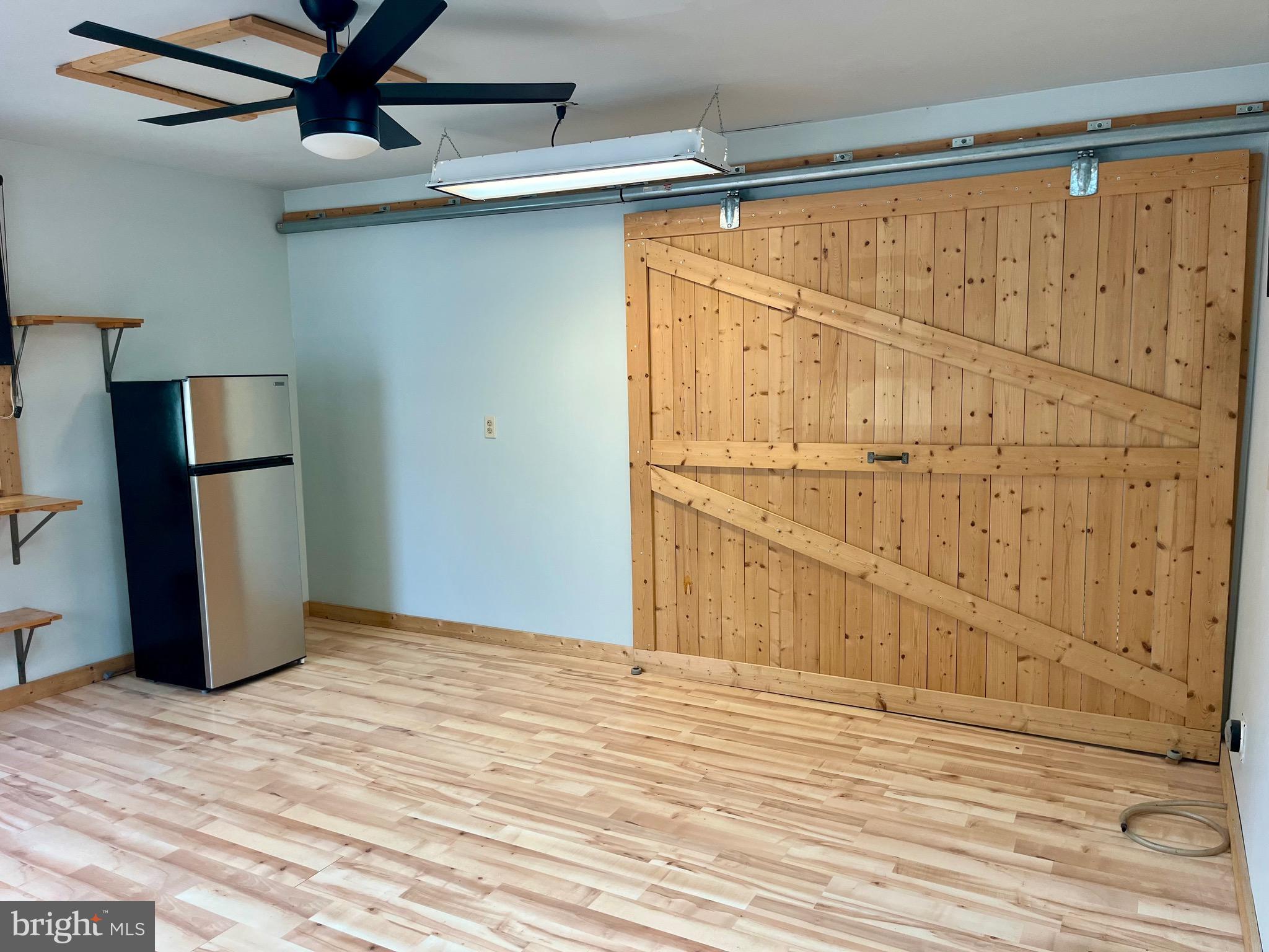 QUEENS PARK - Residential