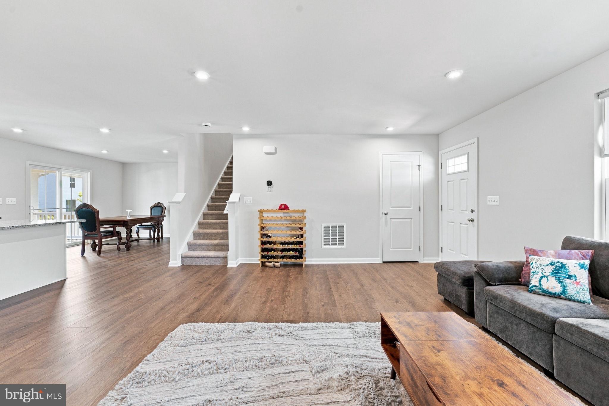 3211 PLUM LANE