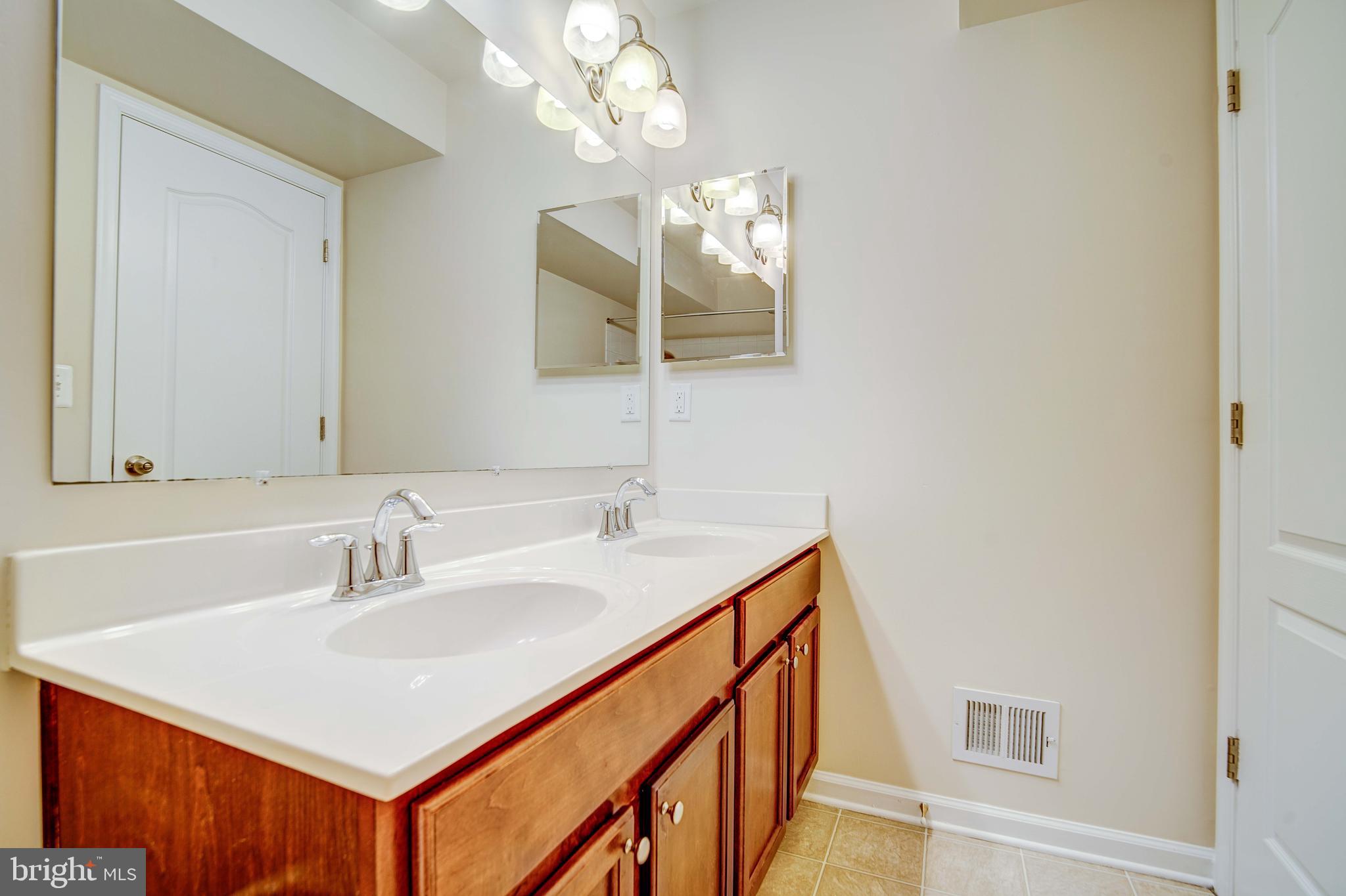 BRYANS CROSSING - Residential