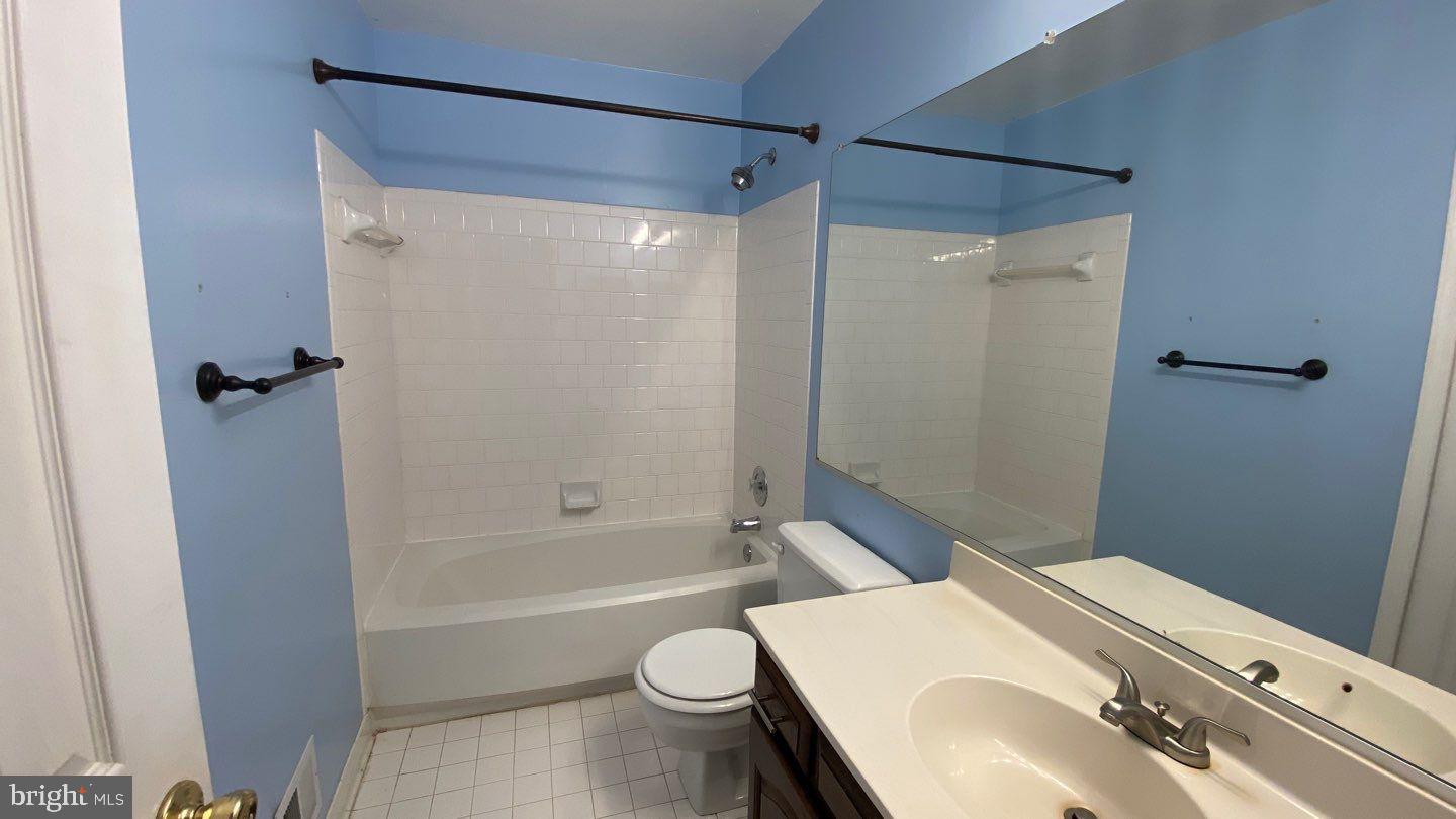 WILLOWOOD - Residential Lease