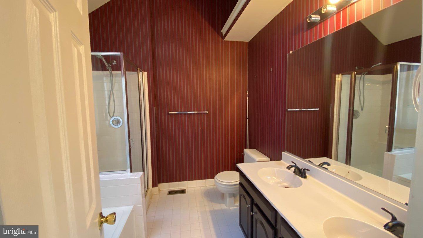 WILLOWOOD - Residential Lease