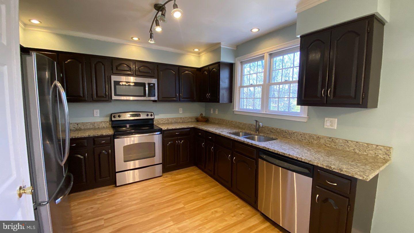 WILLOWOOD - Residential Lease