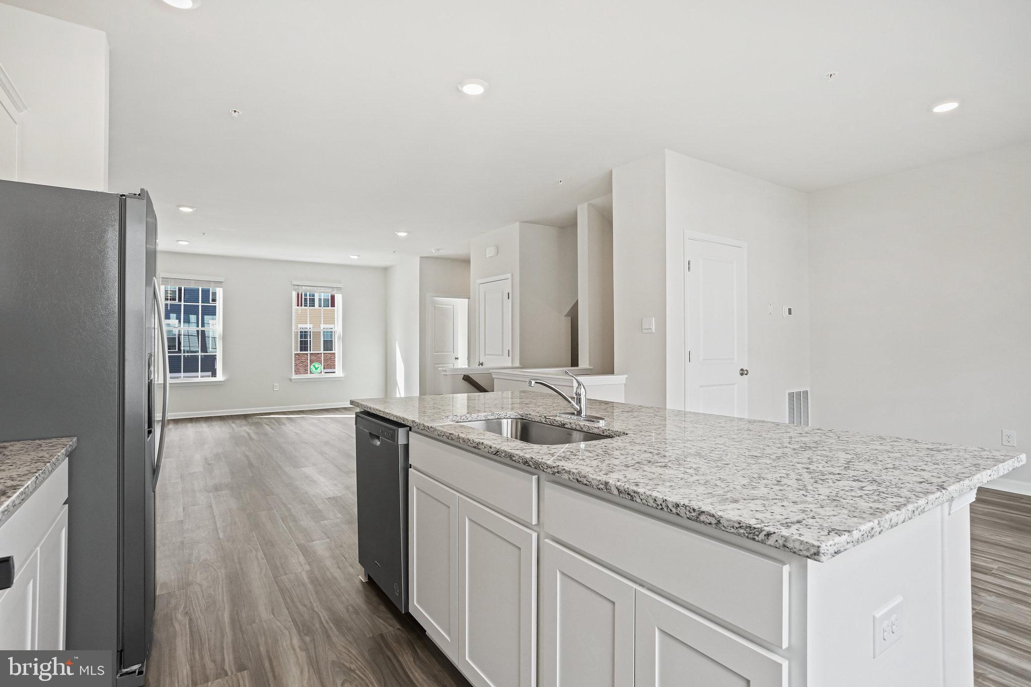 TUSCARORA CREEK - Residential Lease