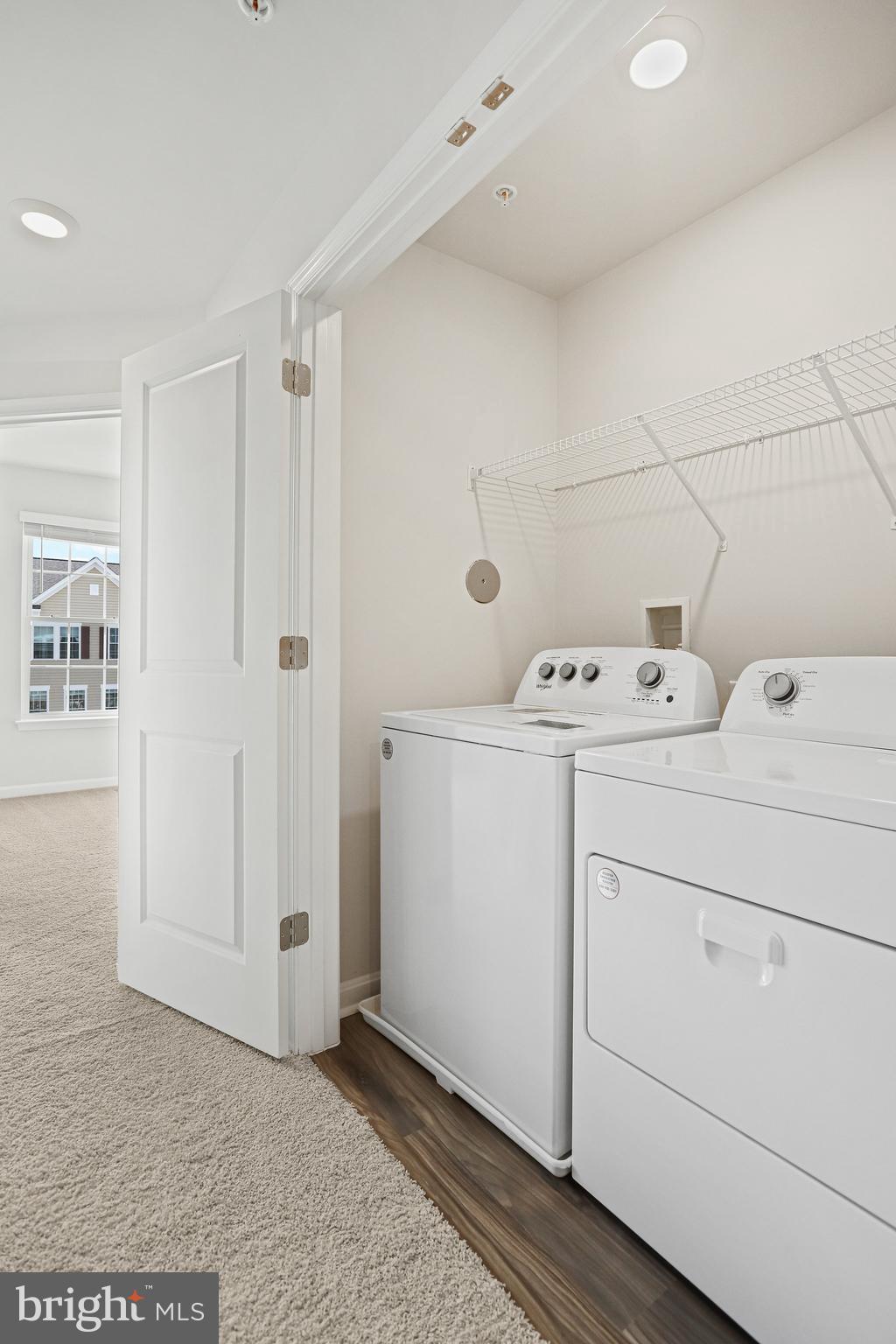 TUSCARORA CREEK - Residential Lease