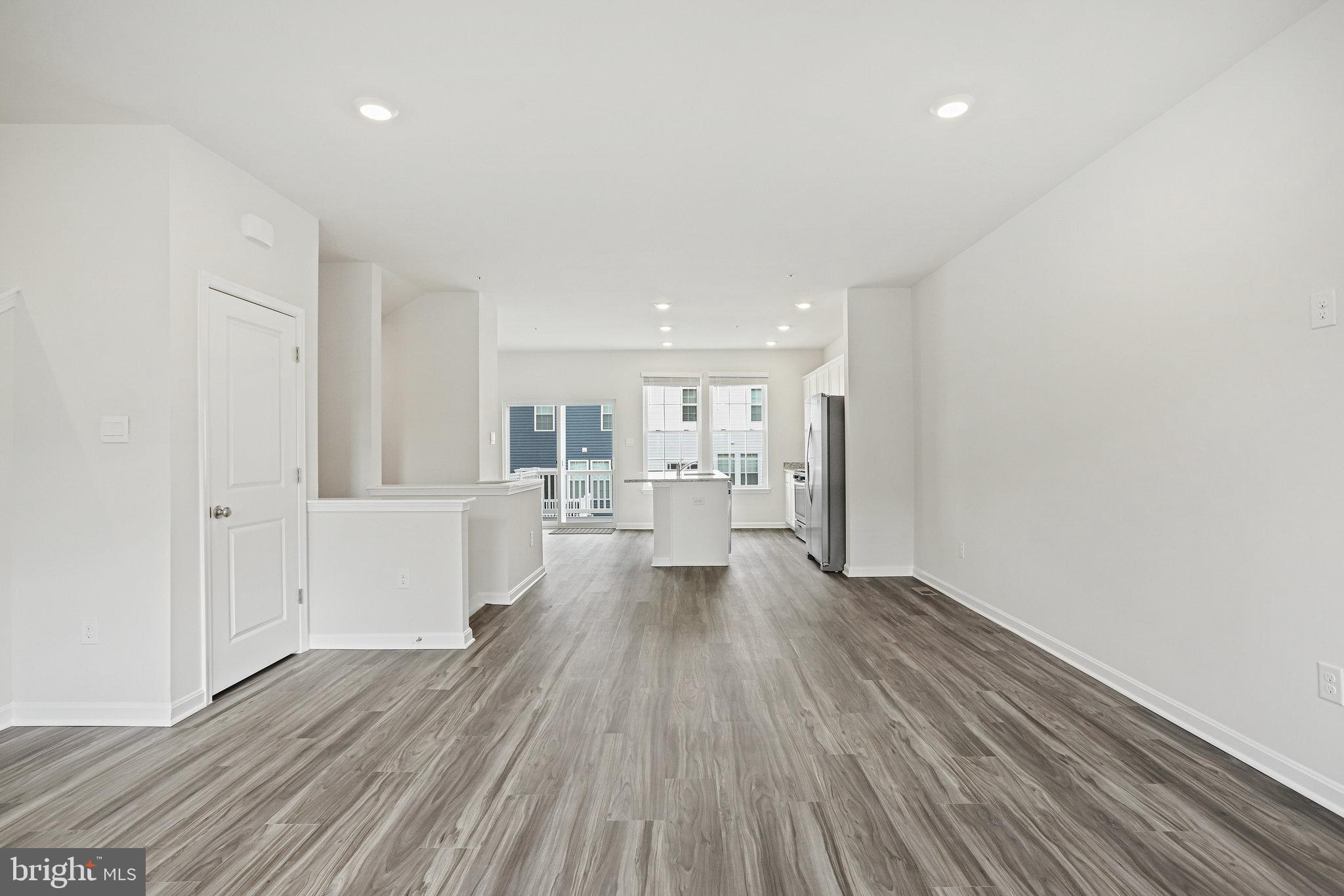 TUSCARORA CREEK - Residential Lease