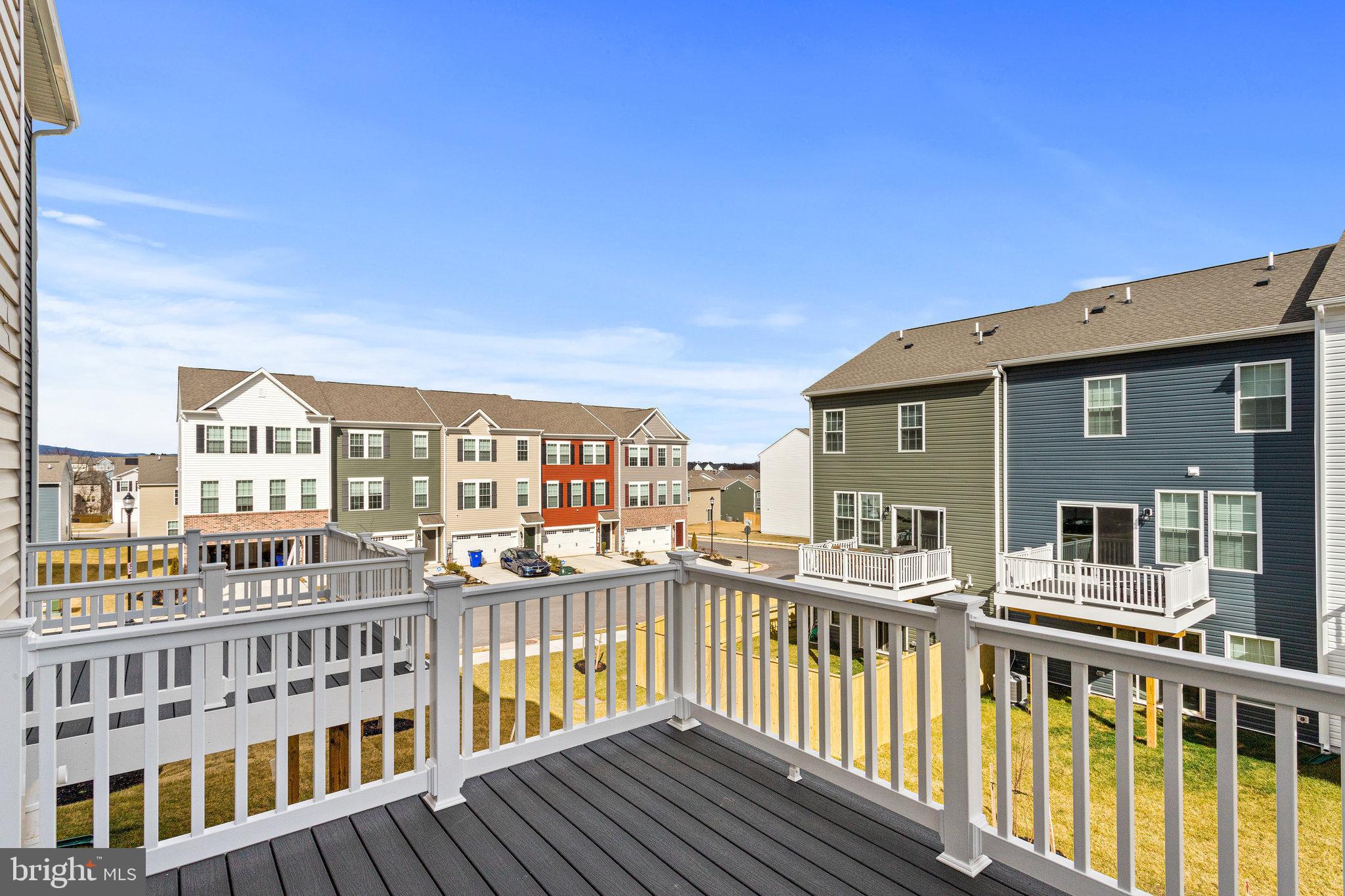 TUSCARORA CREEK - Residential Lease