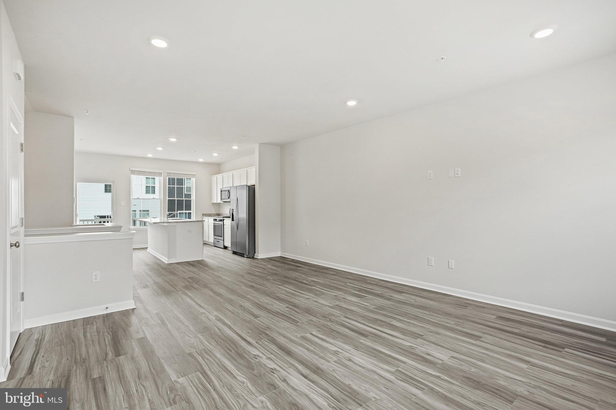 TUSCARORA CREEK - Residential Lease