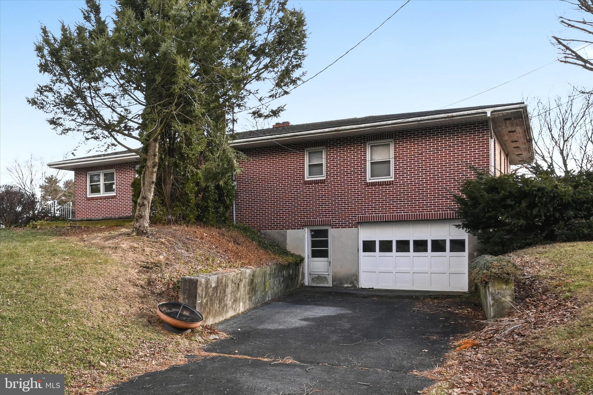 JONESTOWN - Residential