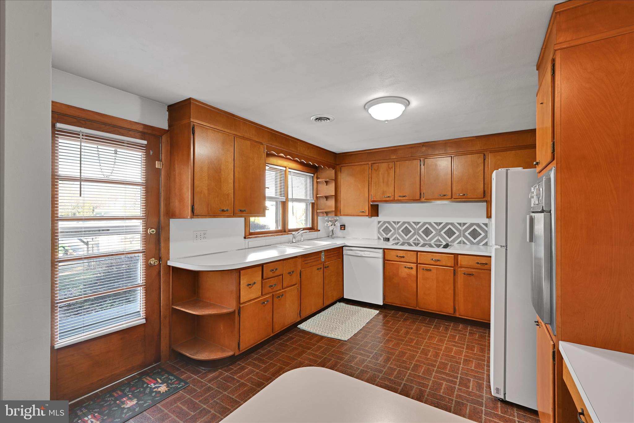 JONESTOWN - Residential