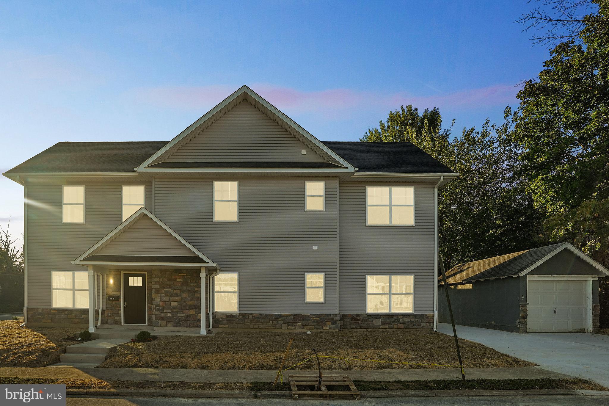 Welcome to this brand-new duplex offering modern living in the heart of Collingdale. Each of the two spacious units features 2 bedrooms and 2 full bathrooms, thoughtfully designed with an open concept living area. The kitchens shine with white shaker cabinets, quartz countertops, and stainless steel appliances, combining style and durability for everyday living. Outside, enjoy the convenience of a detached 1-car garage plus a 3-car driveway, providing plenty of parking for both residents and guests. Whether you’re an investor looking for a turnkey rental property or ready to house hack by living in one unit while renting out the other, this property checks all the boxes. With new construction, low maintenance, and a highly rentable location, it’s a rare opportunity to generate strong cash flow or offset your living expenses.
Don’t miss your chance to own a brand-new duplex with flexibility, income potential, and modern appeal in Collingdale!