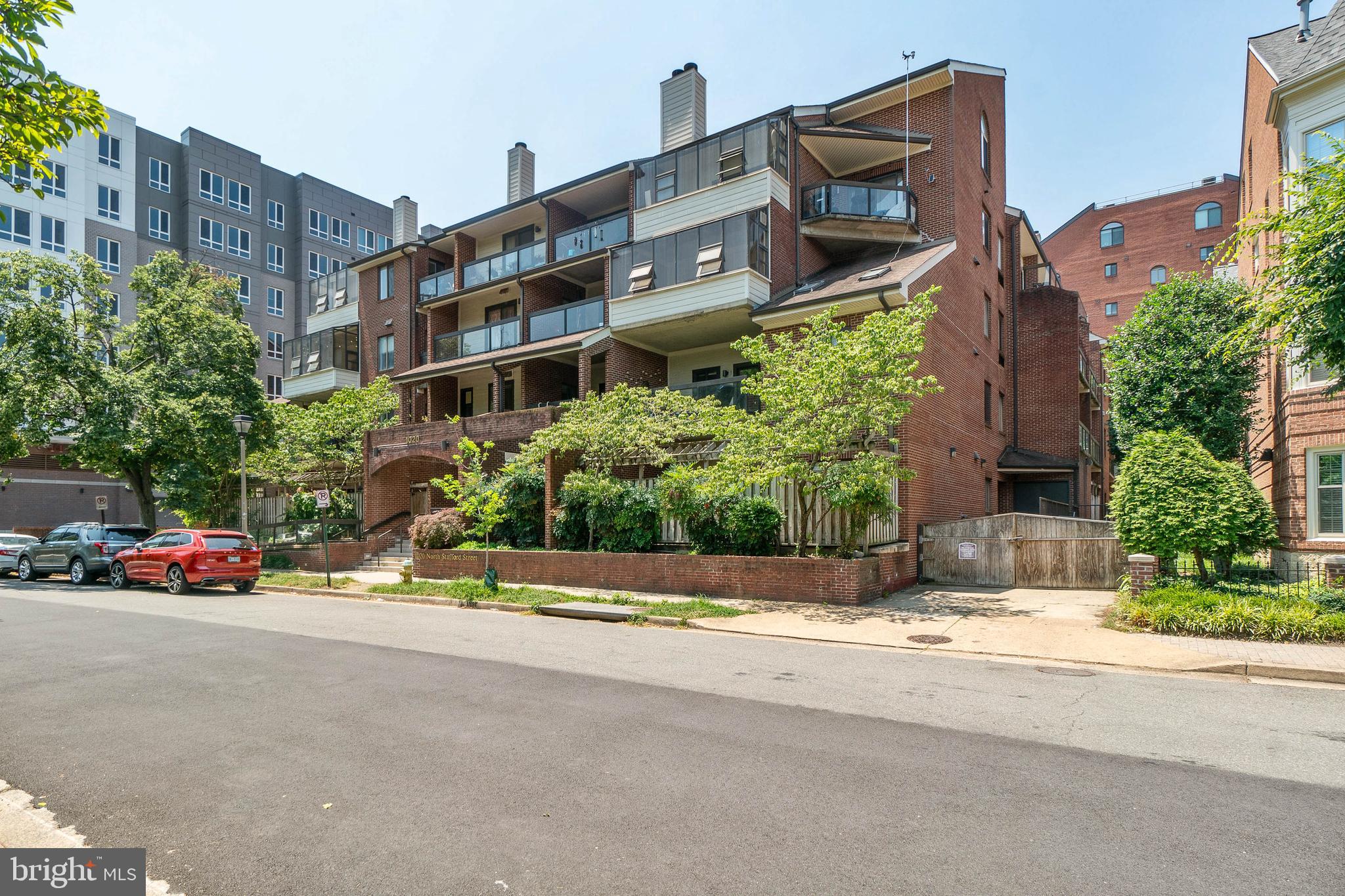 BALLSTON - Residential Lease
