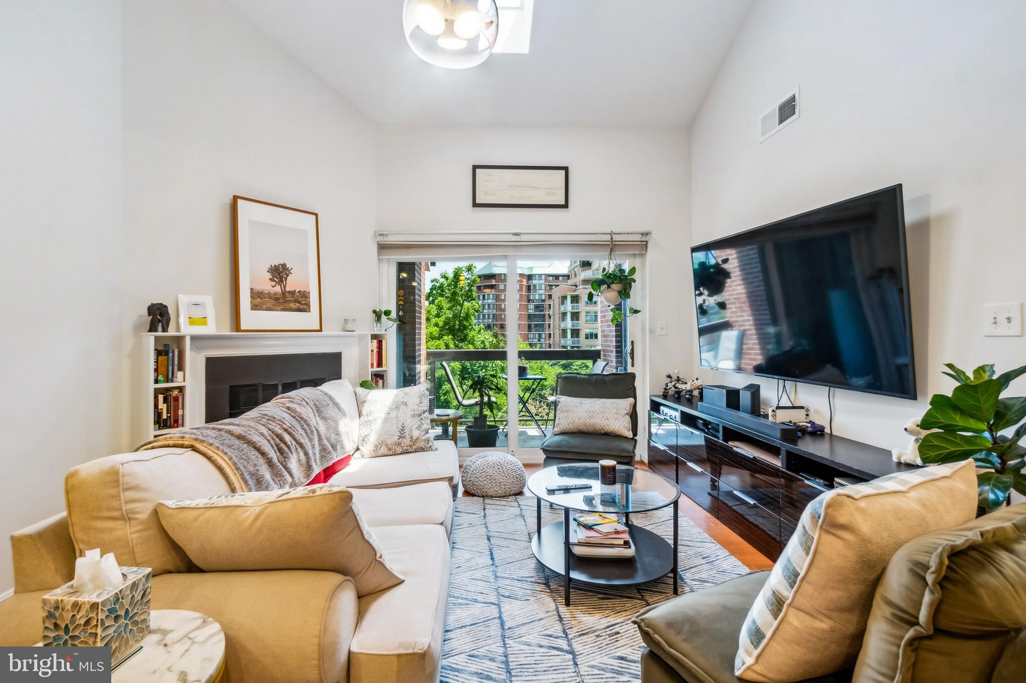 BALLSTON - Residential Lease