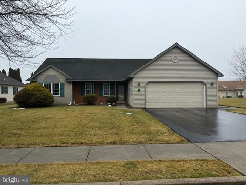 4 ROSEMONT DRIVE MYERSTOWN PA 17067