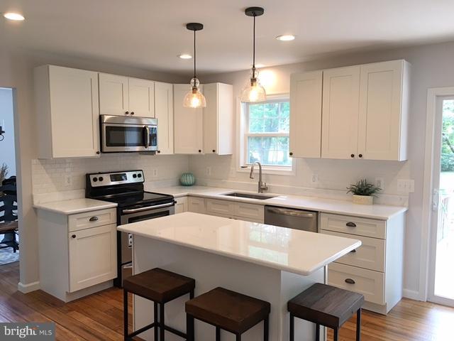 BLUESTONE ESTATES - Residential